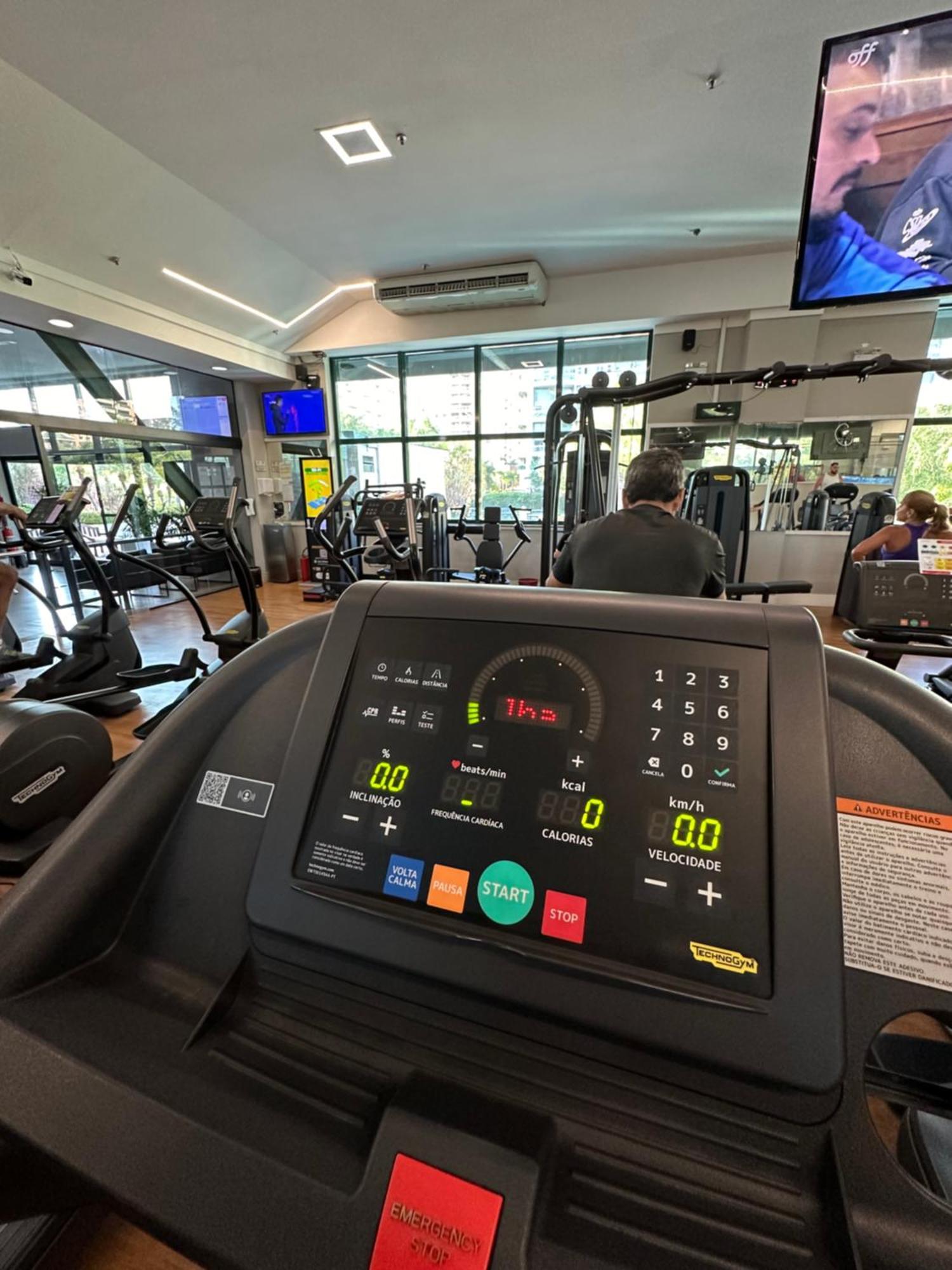 ريو دي جانيرو Flat Com Vista Panoramica -15- Na Barra Da Tijuca - Estacionamento Gratuito - Frigobar - Ar Condicionado - Piscina - Academia - Balsa Para Praia Gratis - Varanda - Vista Parcial Mar E Lagoa المظهر الخارجي الصورة